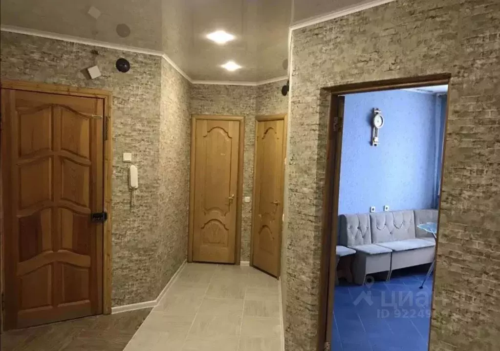 3-к кв. Калужская область, Калуга ул. Билибина, 11 (95.4 м) - Фото 1