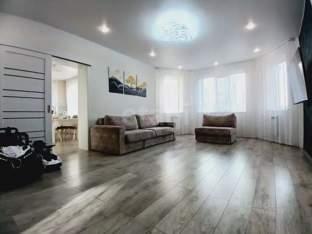 Дом в Удмуртия, Можга Можгинский район, Ижевская ул., 2 (151 м) - Фото 1