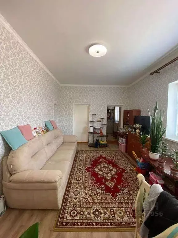 Дом в Крым, Симферополь ул. Абдуль Тейфук, 4 (500 м) - Фото 1