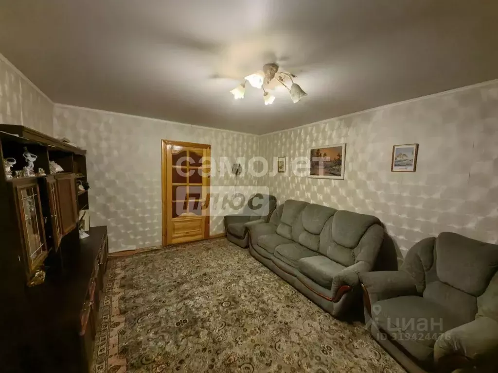 2-к кв. Липецкая область, Липецк Октябрьская ул., 1 (48.8 м) - Фото 2