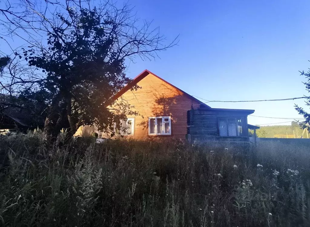 Дом в Владимирская область, Александровский район, Каринское ... - Фото 1