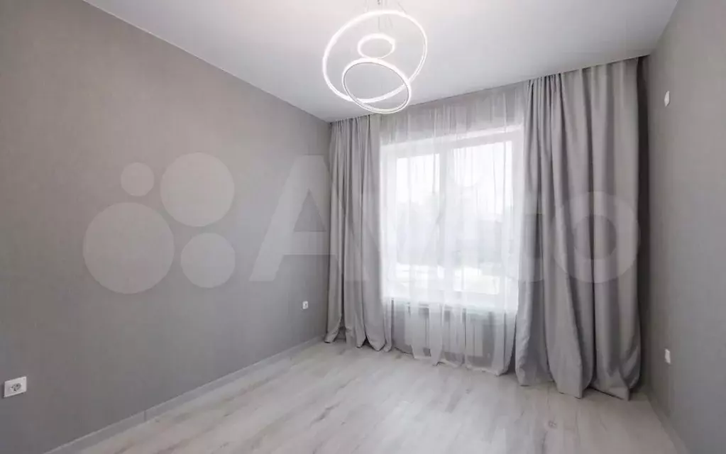 1-к. квартира, 32 м, 4/9 эт. - Фото 1