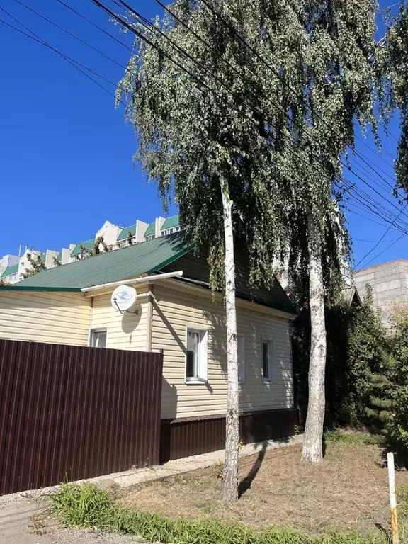 Дом в Саратовская область, Энгельс ул. Кондакова, 48 (94 м) - Фото 1