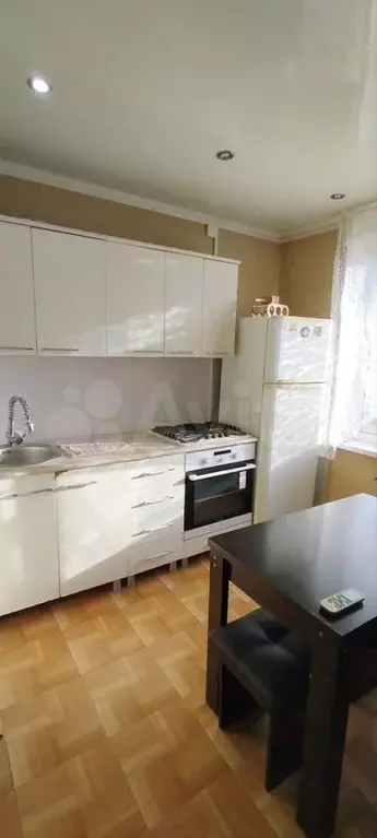 1-к. квартира, 35 м, 5/5 эт. - Фото 0