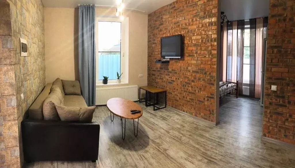 1-к кв. Краснодарский край, Славянск-на-Кубани Школьная ул., 438 (30.0 ... - Фото 1