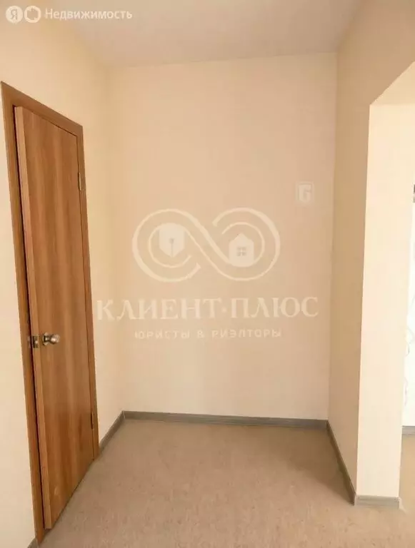 2-комнатная квартира: село Троицкое, улица Матросова, 15к8 (66 м) - Фото 2