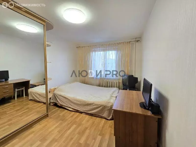 3-комнатная квартира: Саратов, улица имени А.Н. Радищева, 66 (60.6 м) - Фото 1