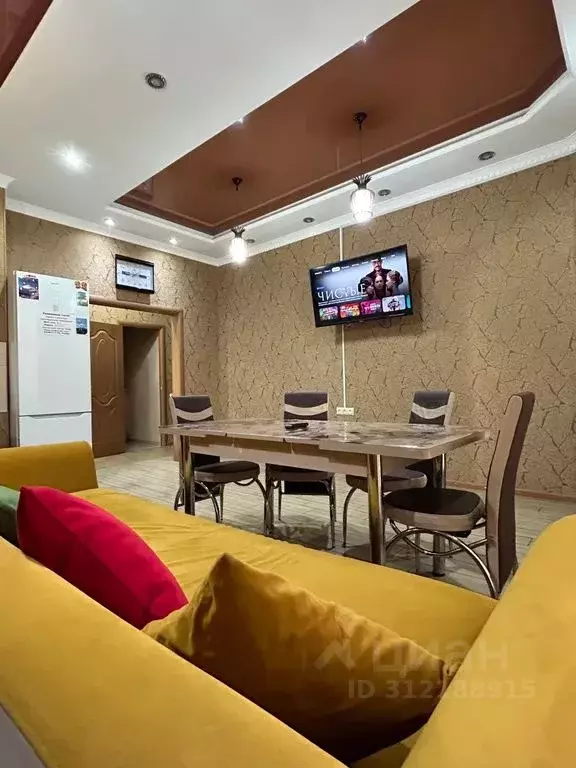 Дом в Ставропольский край, Пятигорск просп. Кирова, 94 (80 м) - Фото 0