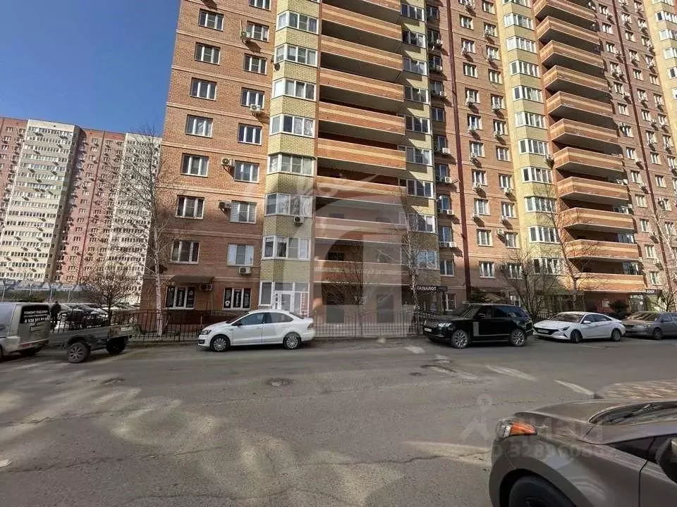 Офис в Краснодарский край, Краснодар ул. Им. Героя Сарабеева В.И., 5/4 ... - Фото 2