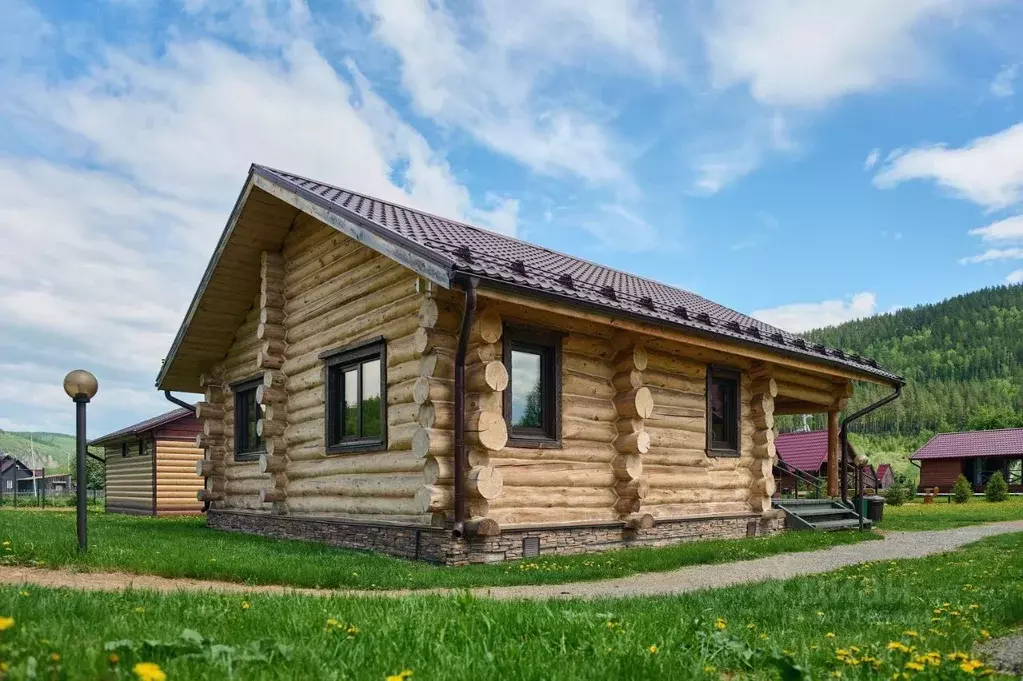 Дом в Алтайский край, Алтайский район, с. Нижнекаянча ул. Куйбышева, ... - Фото 1