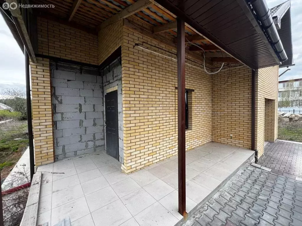 Дом в Рефтинский, Ясная улица (324.6 м) - Фото 0