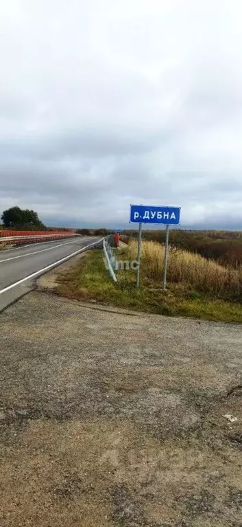 Участок в Московская область, Сергиево-Посадский городской округ, д. ... - Фото 0