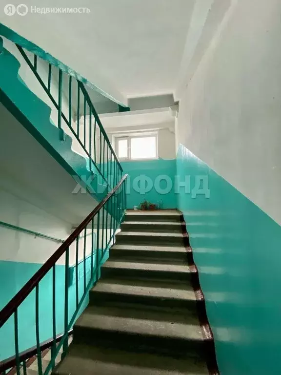 2-комнатная квартира: Новодвинск, Солнечная улица, 16 (46.2 м) - Фото 0