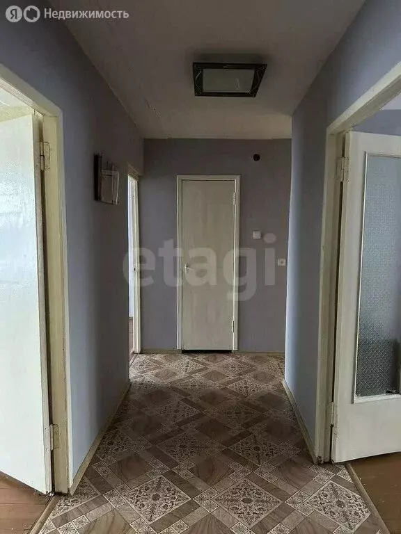 3-комнатная квартира: Весьегонск, Промышленная улица, 34 (58.2 м) - Фото 0