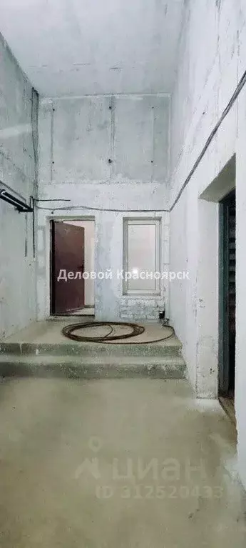 Помещение свободного назначения в Красноярский край, Красноярск ул. ... - Фото 1