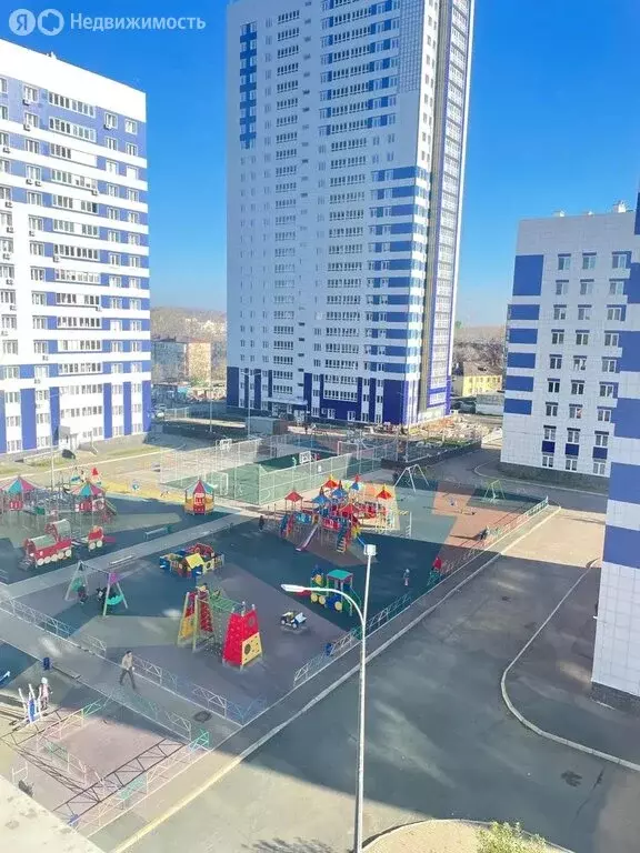 3-комнатная квартира: Уфа, Пекинская улица, 23 (59.5 м) - Фото 2