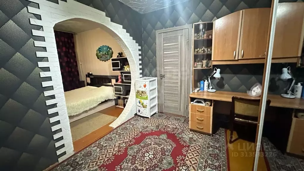 Дом в Оренбургская область, Тюльганский район, с. Владимировка ... - Фото 0