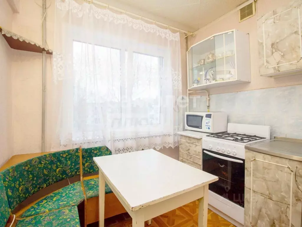 3-к кв. Ульяновская область, Ульяновск Кузоватовская ул., 52 (57.9 м) - Фото 1