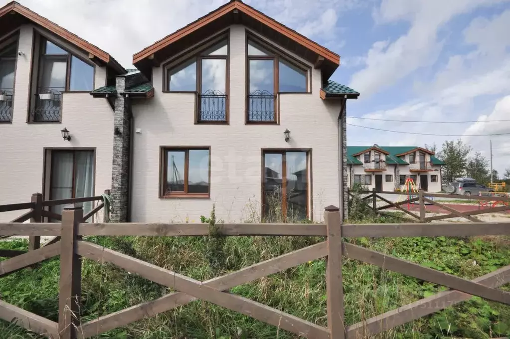 Таунхаус в Сахалинская область, Анивский городской округ, с. ... - Фото 1