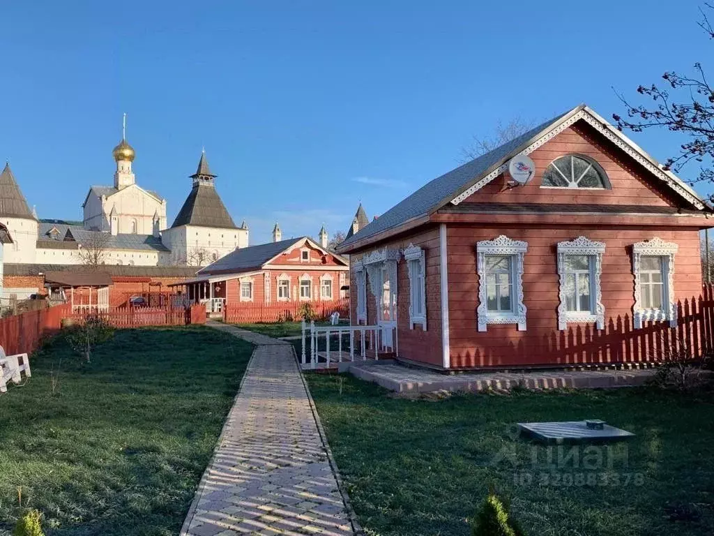 Дом в Ярославская область, Ростов ул. Петровичева, 9 (100 м) - Фото 1