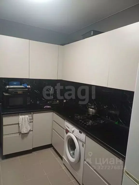 2-к кв. Пермский край, Пермь пер. 1-й Еловский, 22 (48.0 м) - Фото 2