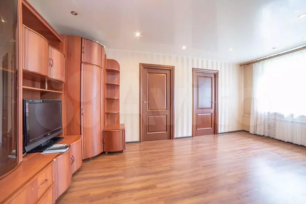 3-к. квартира, 61,5 м, 5/5 эт. - Фото 1