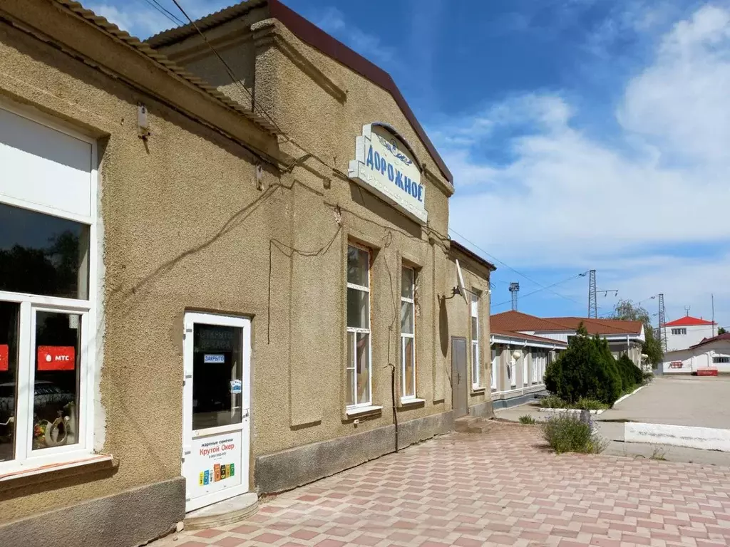 Торговая площадь в Кабардино-Балкария, Прохладный Привокзальная ул., 2 ... - Фото 0