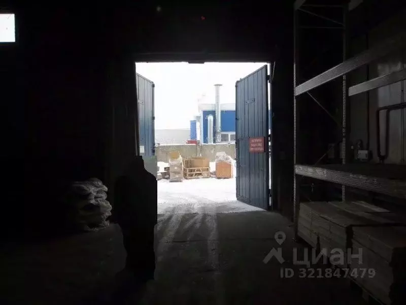Склад в Нижегородская область, Нижний Новгород ул. Вторчермета, 6 (360 ... - Фото 1