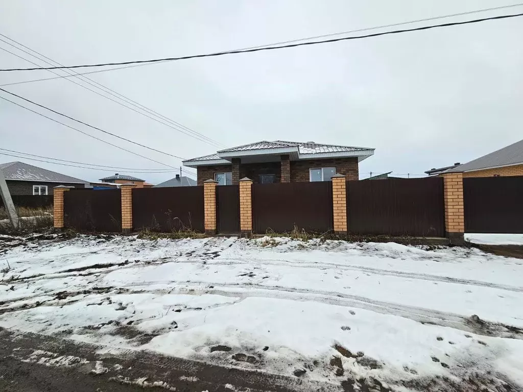Дом в Башкортостан, Уфа городской округ, с. Нагаево ул. Михаила ... - Фото 0