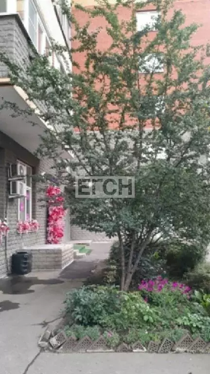 Продается 2-комнатная квартира - Фото 2