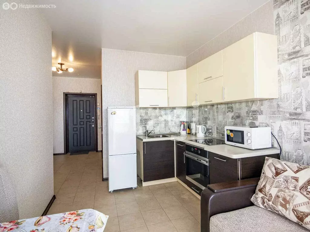 1-комнатная квартира: Новосибирск, улица Серебряные Ключи, 4 (42 м) - Фото 1