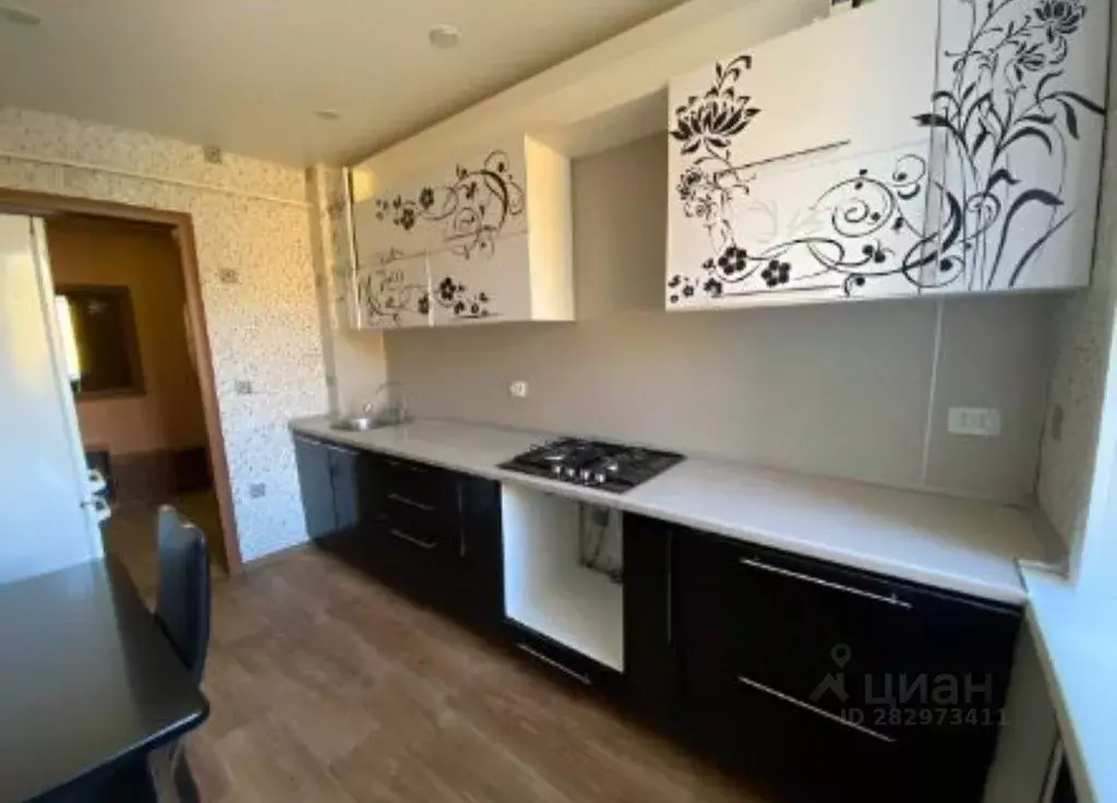 2-к кв. Татарстан, Зеленодольск ул. Гайдара, 17 (52.0 м) - Фото 1