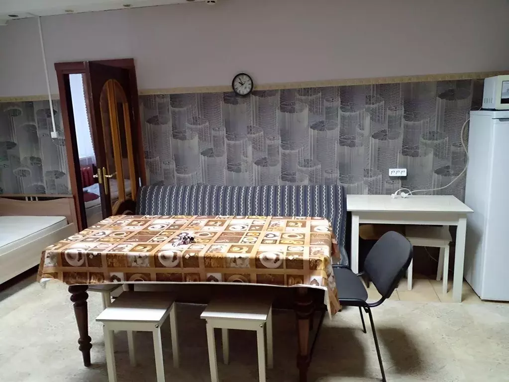 3-к кв. Новгородская область, Боровичи Сушанская ул., 10 (80.0 м) - Фото 0