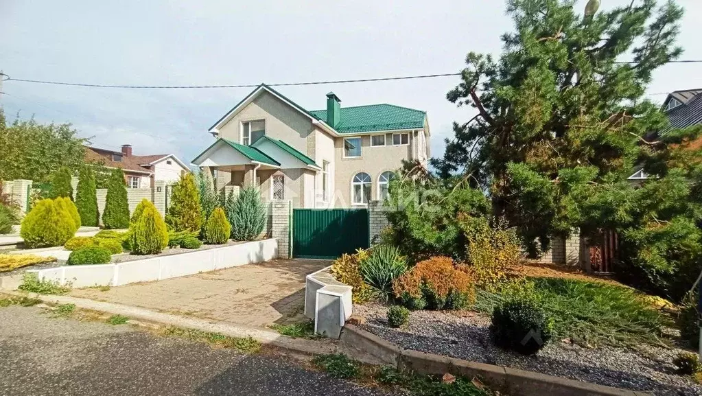 Дом в Белгородская область, Белгородский район, Дубовское с/пос, пос. ... - Фото 1