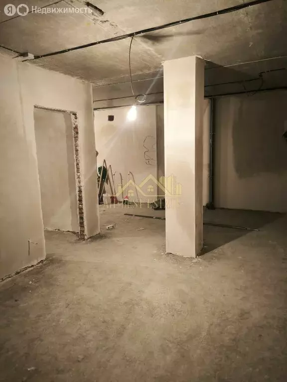 3-комнатная квартира: Владикавказ, улица Хадарцева, 10А (82 м) - Фото 2