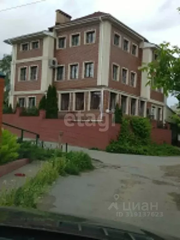 Дом в Липецкая область, Липецк ул. Имени Евгения Адамова, 2 (450 м) - Фото 0