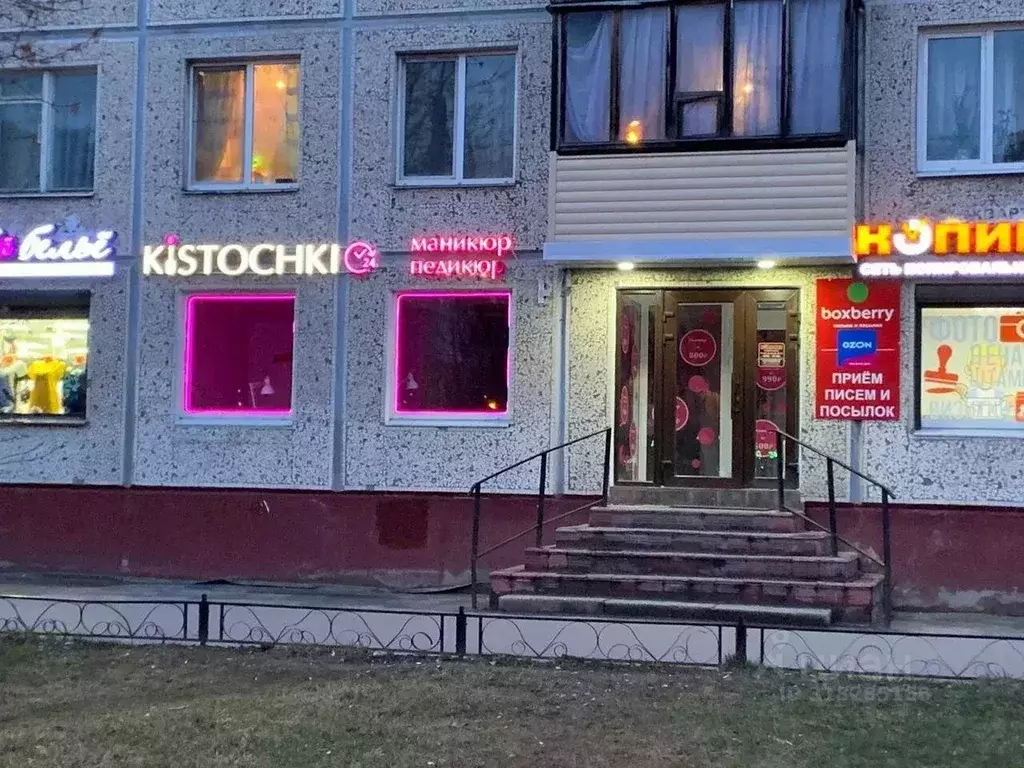 Торговая площадь в Санкт-Петербург ул. Ленсовета, 80 (65 м) - Фото 0