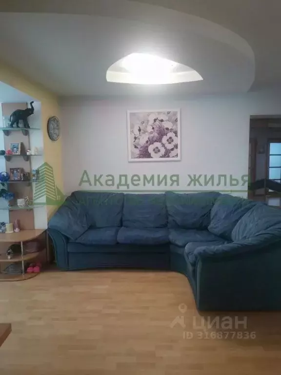 3-к кв. Саратовская область, Саратов Соколовогорская ул., 24А (99.3 м) - Фото 0