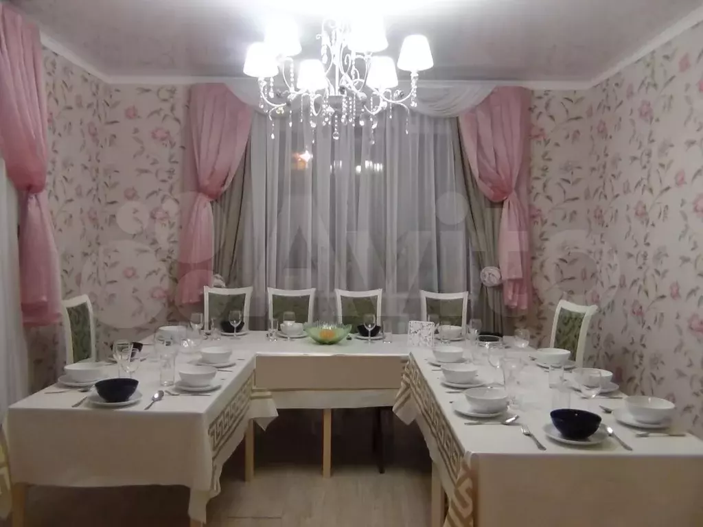 Коттедж 200 м на участке 10 сот. - Фото 0