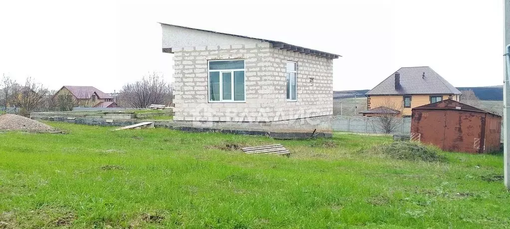 Дом в Белгородская область, Белгородский район, Никольское с/пос, с. ... - Фото 0