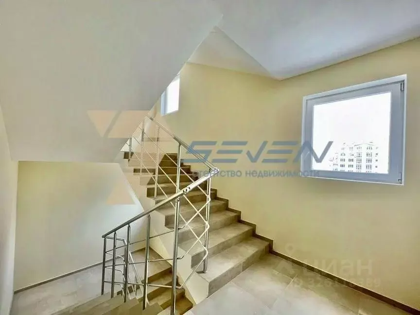 2-к кв. Севастополь просп. Античный, 5/5 (67.0 м) - Фото 2