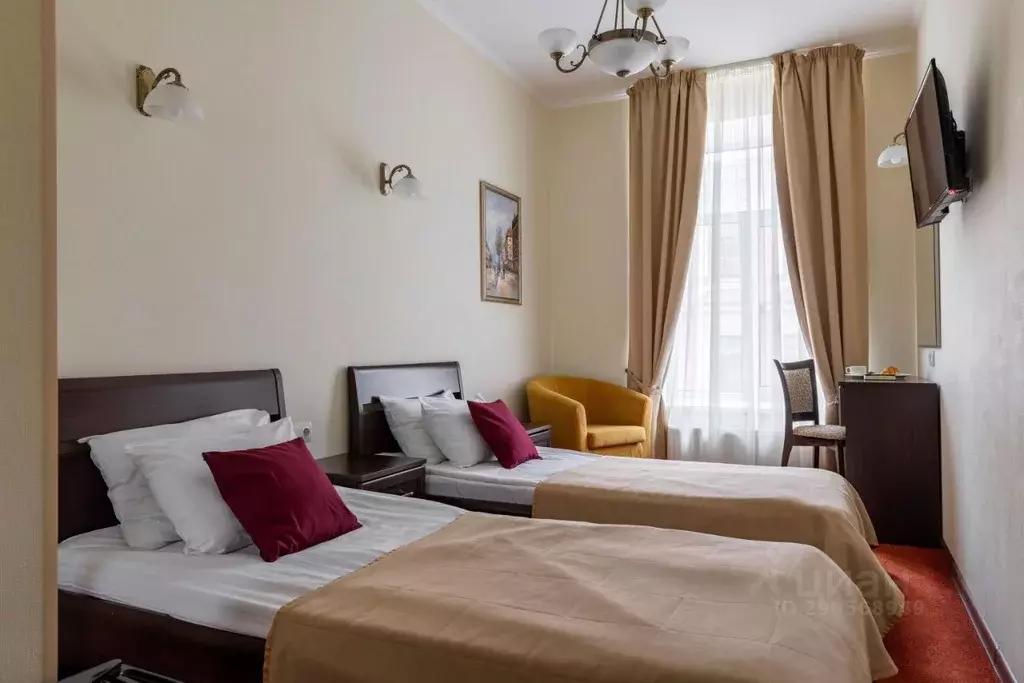 Комната Санкт-Петербург ул. Рубинштейна, 26 (15.0 м) - Фото 0