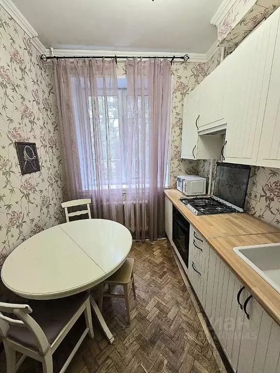 2-к кв. Москва ул. Строителей, 17К1 (56.0 м) - Фото 1