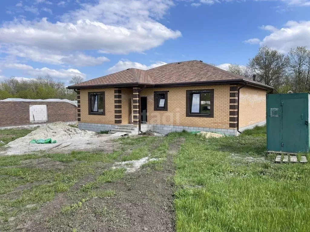 Дом в Белгородская область, Белгородский район, с. Стрелецкое, ... - Фото 1