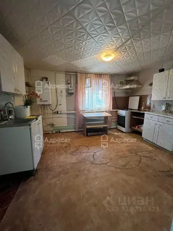 Дом в Волгоградская область, Волгоград ул. Гастелло (48 м) - Фото 1