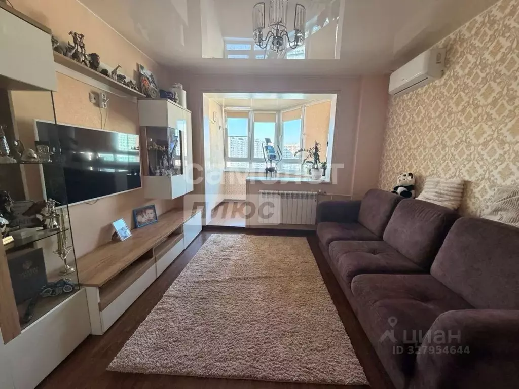 3-к кв. Москва ул. Вертолетчиков, 1 (76.4 м) - Фото 1