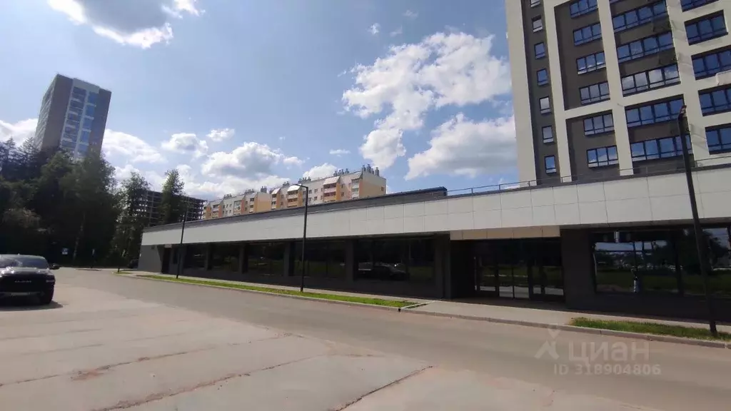 Помещение свободного назначения в Удмуртия, Ижевск Воткинское ш., 61 ... - Фото 0