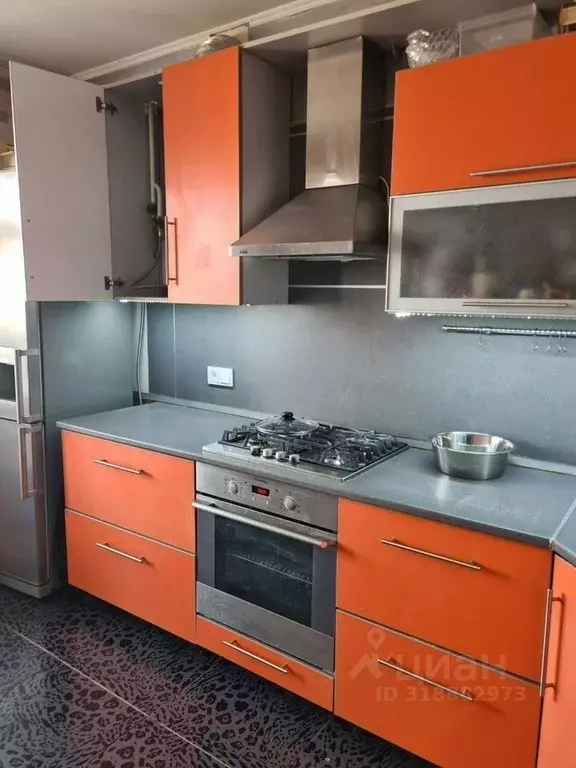 2-к кв. Башкортостан, Октябрьский просп. Ленина, 61А (60.0 м) - Фото 0