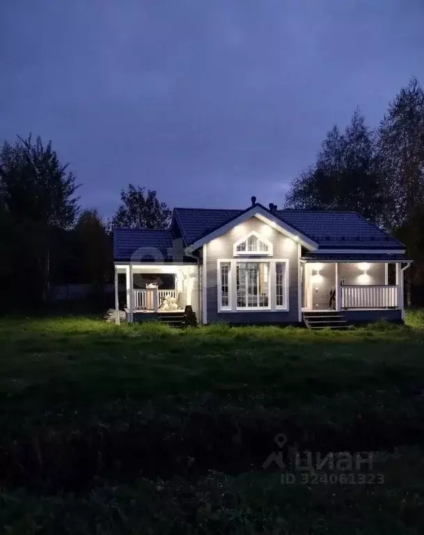 Дом в Пермский край, Пермский муниципальный округ, пос. Протасы, 47-й ... - Фото 1