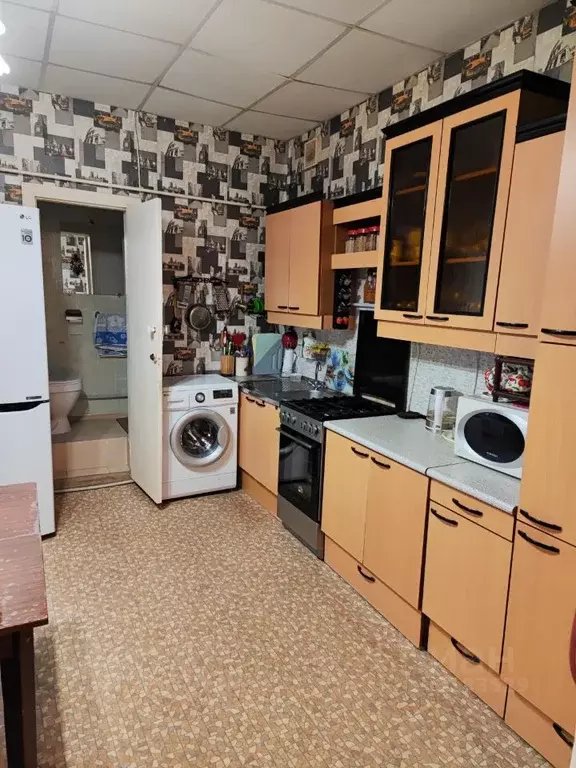 3-к кв. Саратовская область, Саратов ул. Имени Челюскинцев, 67 (64.0 ... - Фото 1